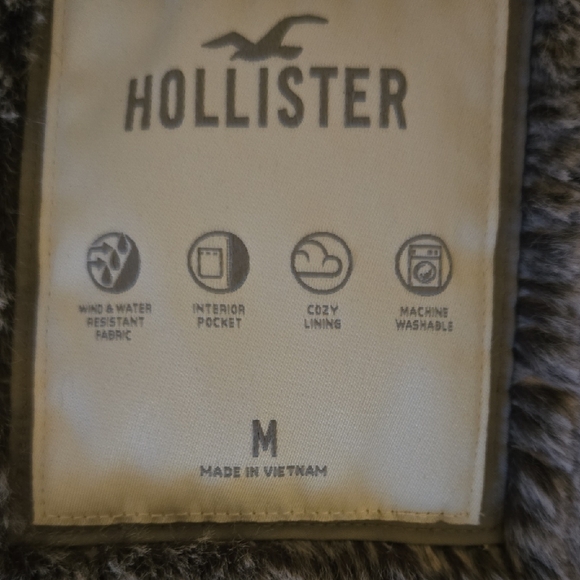 Hollister Gray Utility Jacket with Faux Fur Hood - Picture 7 of 13